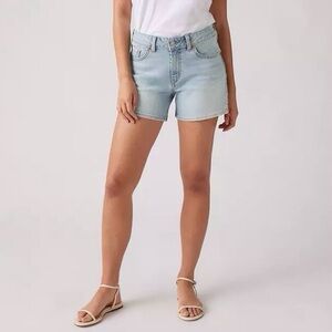 Levi’s A-Line W31 (US 12/13) Denim Shorts Women’s Light Wash 001S4-0004